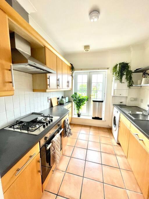 High-End 2 Bed Maisonette In Beaulieu Park Broomfield  Exterior photo