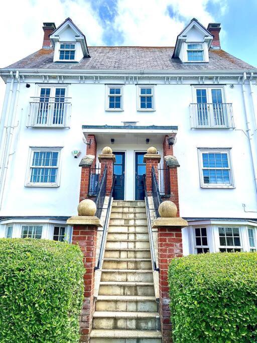 High-End 2 Bed Maisonette In Beaulieu Park Broomfield  Exterior photo