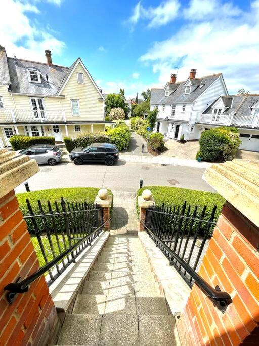 High-End 2 Bed Maisonette In Beaulieu Park Broomfield  Exterior photo